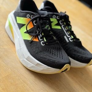 New Balance women’s SuperComp Trainer